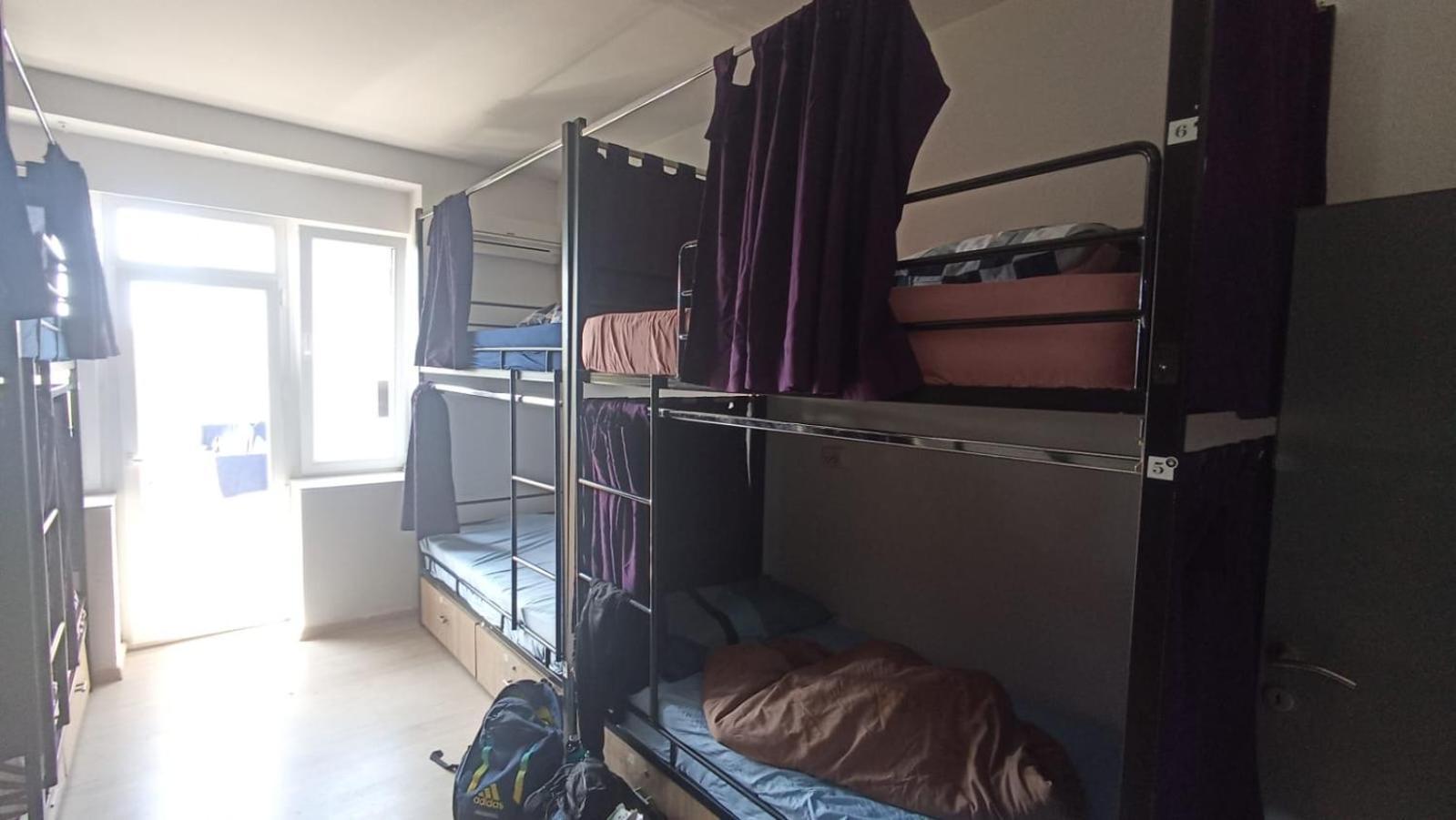 Newborn Comfort Hostel The Biggest Hostel Of Town With Best Location Prishtinë Ngoại thất bức ảnh