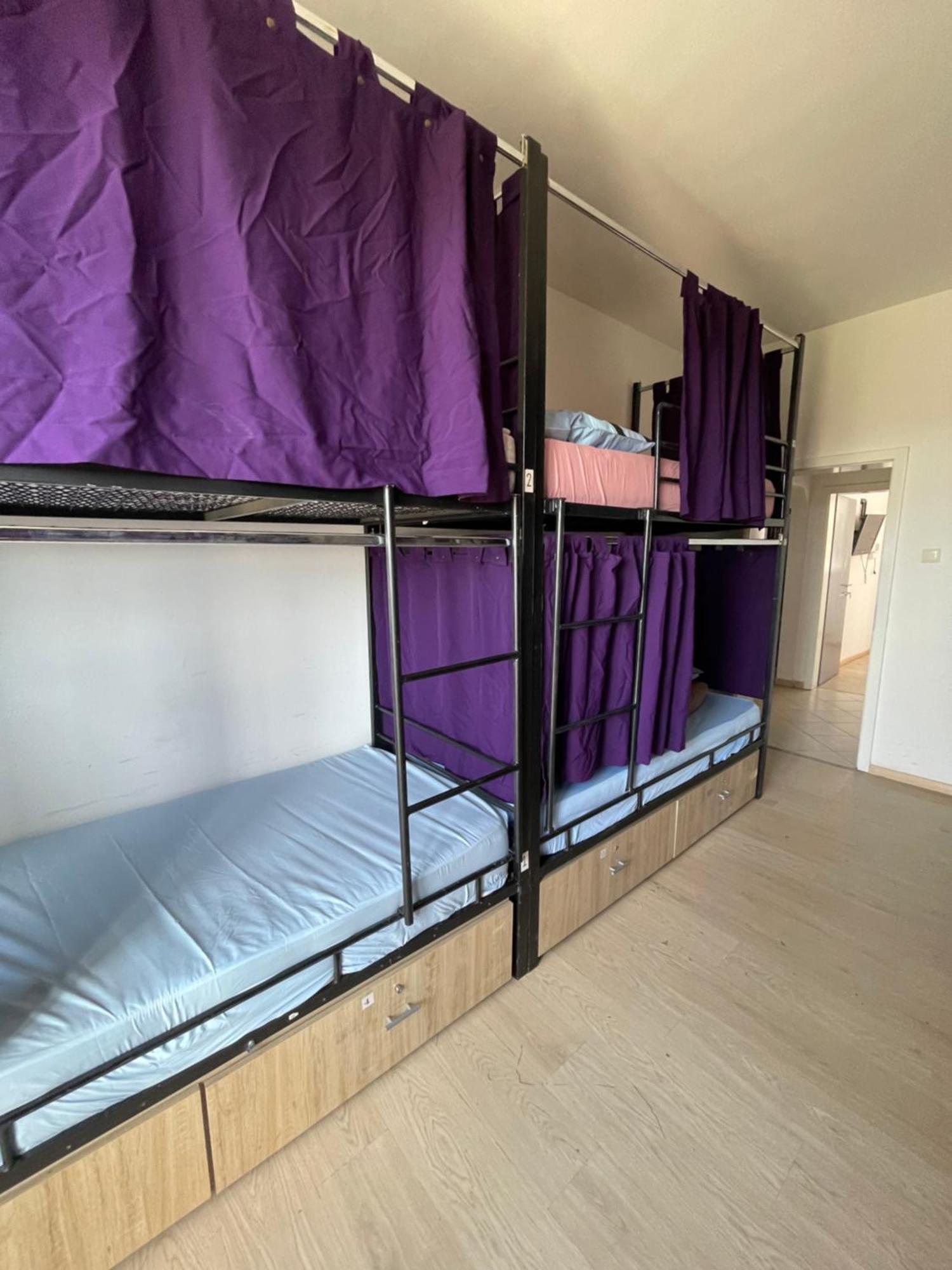 Newborn Comfort Hostel The Biggest Hostel Of Town With Best Location Prishtinë Ngoại thất bức ảnh