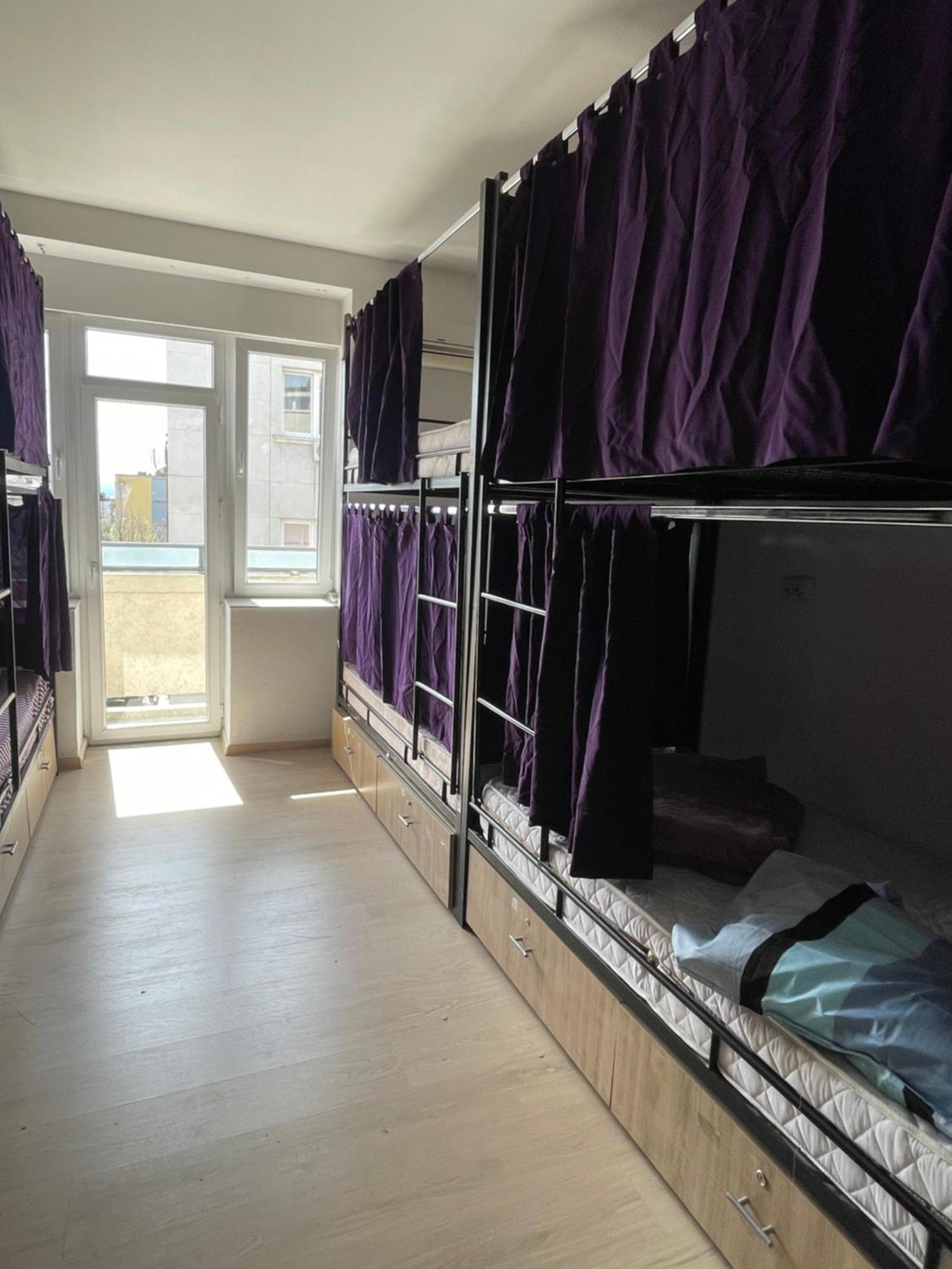 Newborn Comfort Hostel The Biggest Hostel Of Town With Best Location Prishtinë Ngoại thất bức ảnh