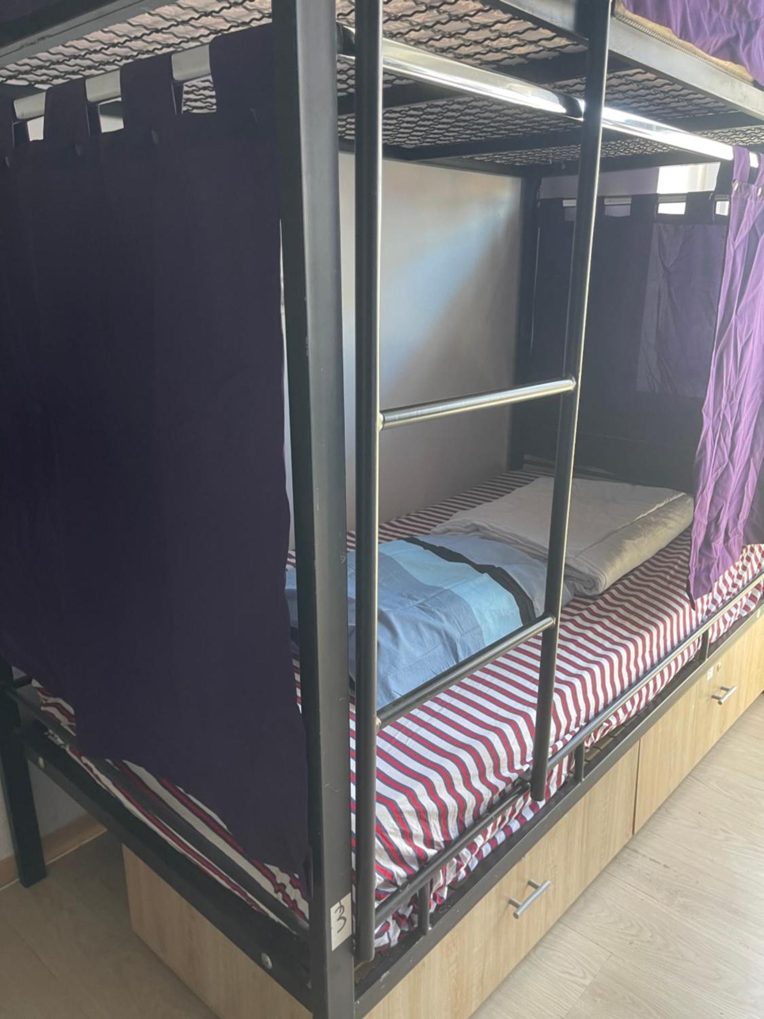 Newborn Comfort Hostel The Biggest Hostel Of Town With Best Location Prishtinë Ngoại thất bức ảnh