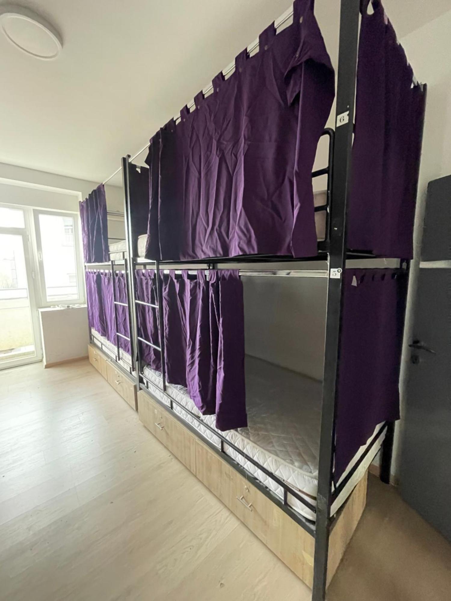 Newborn Comfort Hostel The Biggest Hostel Of Town With Best Location Prishtinë Ngoại thất bức ảnh